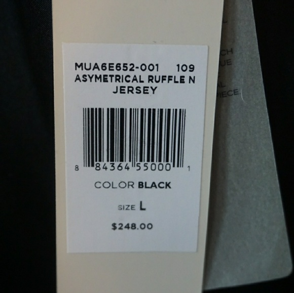 BCBG Runway Collection - Picture 6 of 8